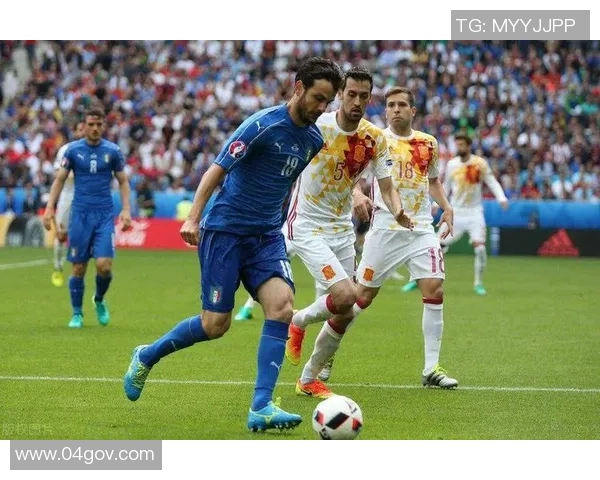 2000年欧洲杯决赛回顾葡萄牙与法国的经典对决与历史意义