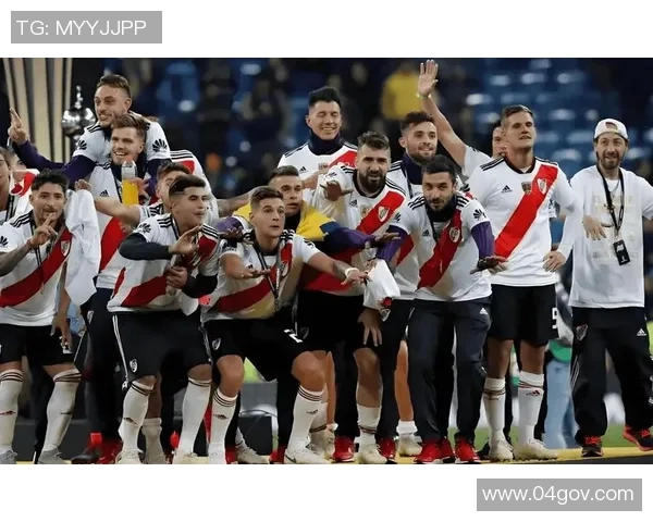 克鲁塞与河床比赛前瞻及比分预测分析，谁将赢得胜利