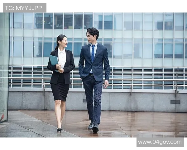 何思雨的成长之路：从校园到职场的蜕变与追梦历程