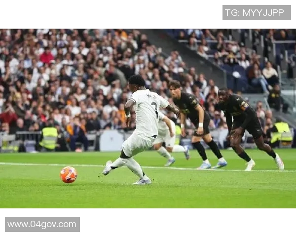 皇马与瓦伦西亚全场比赛精彩回顾与战术分析