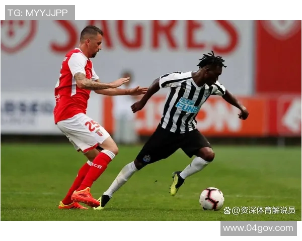 费内巴切与莫斯科的激烈对决揭示了足球战术与团队合作的魅力