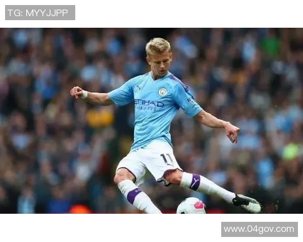 阿尔拉扬与伊蒂哈德的巅峰对决谁能笑到最后