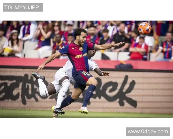 德国与英格兰比赛中的争议判罚引发裁判公正性讨论 德国与英格兰比赛中的争议判罚引发裁判公正性讨论