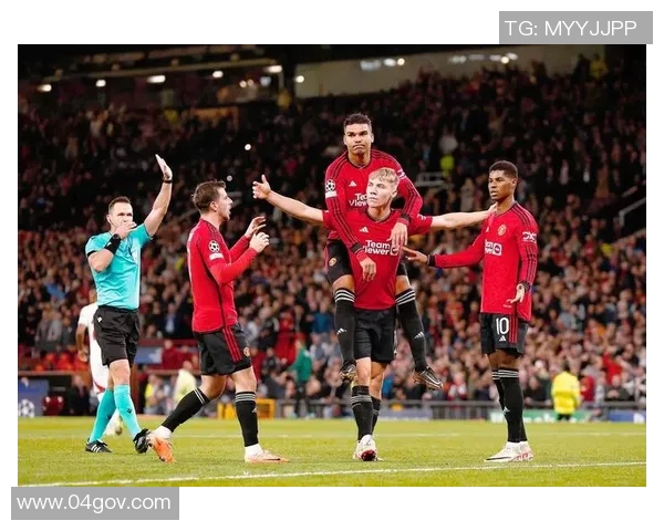 曼联与巴黎对决谁能笑到最后精彩赛事分析与预测 曼联与巴黎对决谁能笑到最后精彩赛事分析与预测