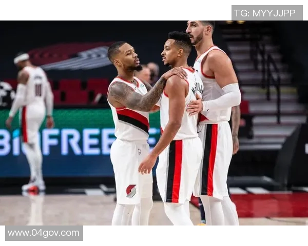 火箭队与开拓者队的精彩对决腾讯直播全程呈现篮球盛宴 火箭队与开拓者队的精彩对决腾讯直播全程呈现篮球盛宴