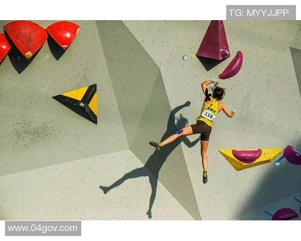 重庆攀岩队在世界滑板锦标赛中的技术表现分析与点评